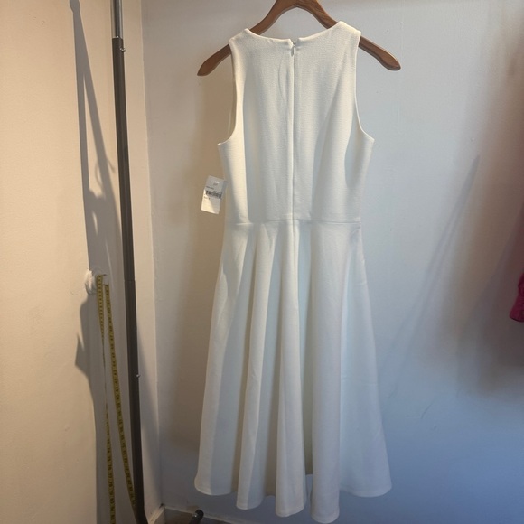 Catalina Fit & Flare Cocktail Dress
Dress the Population - Picture 4 of 5